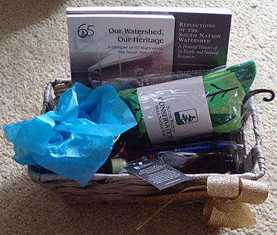 anniversary basket